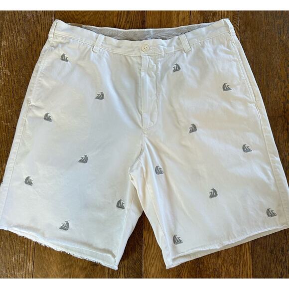 New! J. Crew Embroidered Broken In Chino Shorts Cream Gray Sailboat Sz 38 - Picture 1 of 10